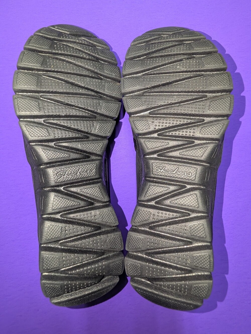 Skechers Air-Cooled Memory Foam Slip-On Walking Shoes Black Flawless W8.5 NWOB - Picture 8 of 9